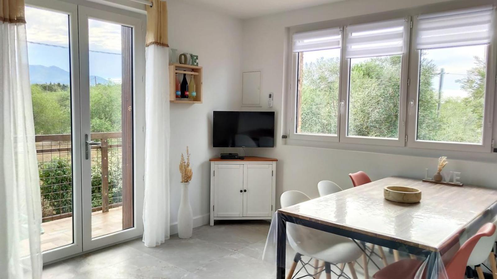 Les Pierres De La Massane - Vue Sur Les Alberes Apartment อาร์เจเลส-ซัวร์-แมร์ ห้อง รูปภาพ
